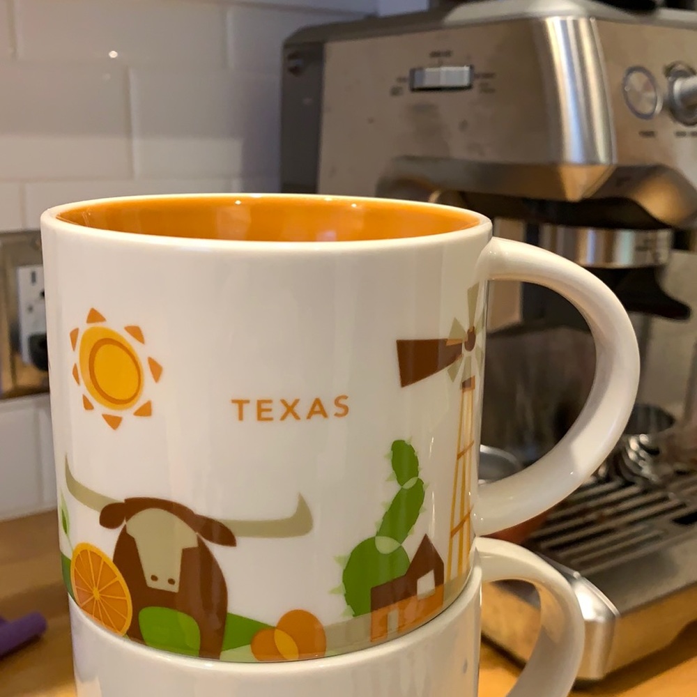 STARBUCKS MUG
